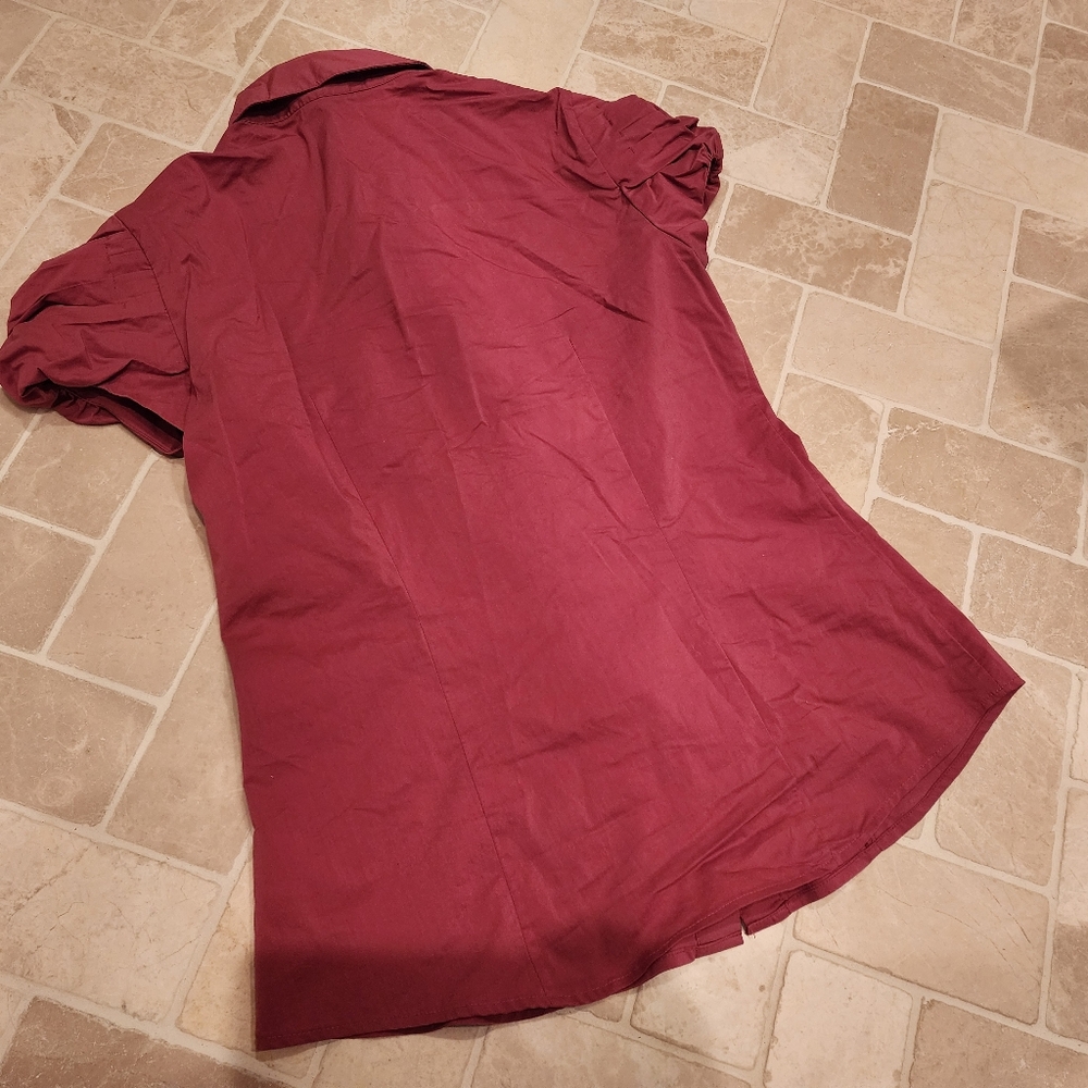 Worthington Women's Burgundy Button-Up Shirt Small - Picture 5 of 8